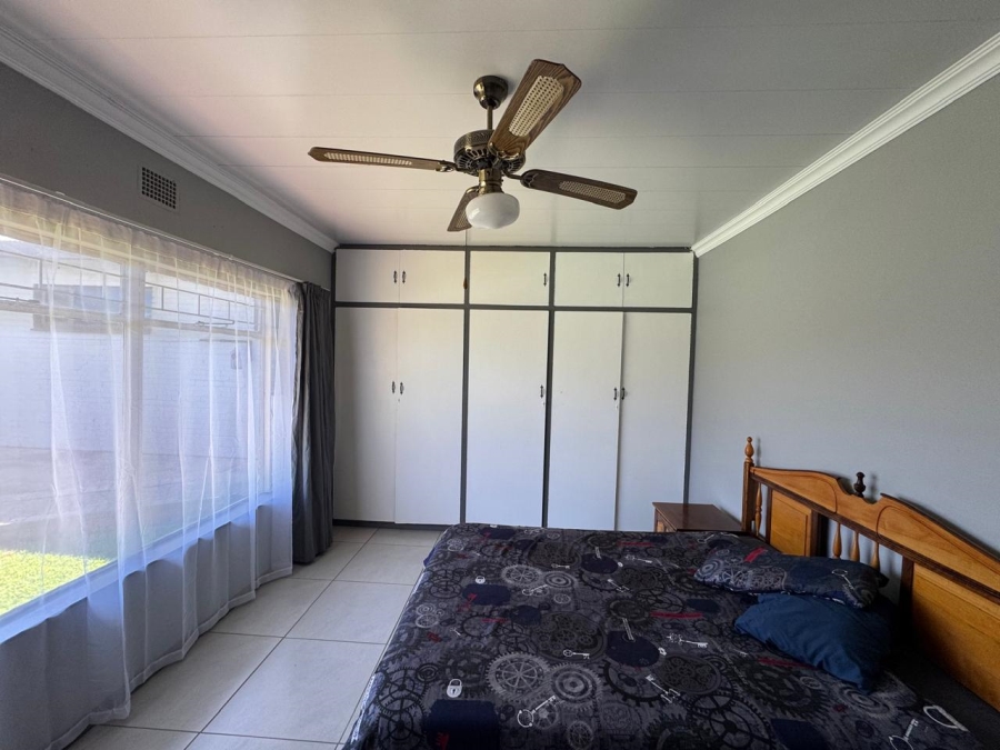 4 Bedroom Property for Sale in Barkly West Northern Cape